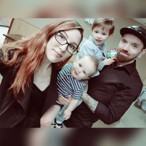 Meet your Posher, Crystal